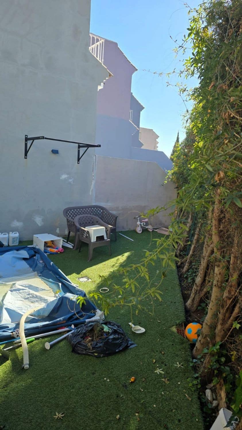 Huis met 3 slaapkamers in La Línea (Vista Hermosa) in La Línea - foto 3