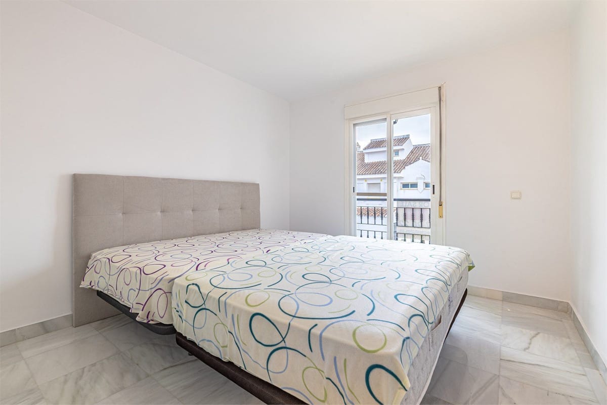 Stadswoning met 2 slaapkamers in Nueva Andalucía in Nueva Andalucía - foto 14