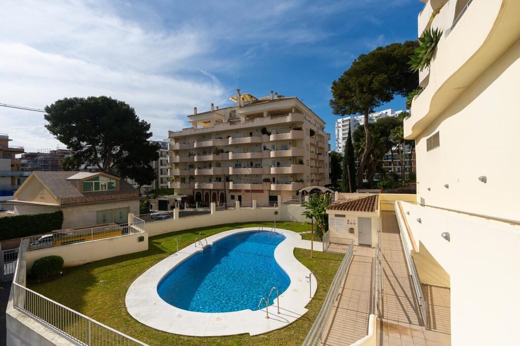 Appartement met 2 slaapkamers in Benalmádena in Benalmadena - foto 2