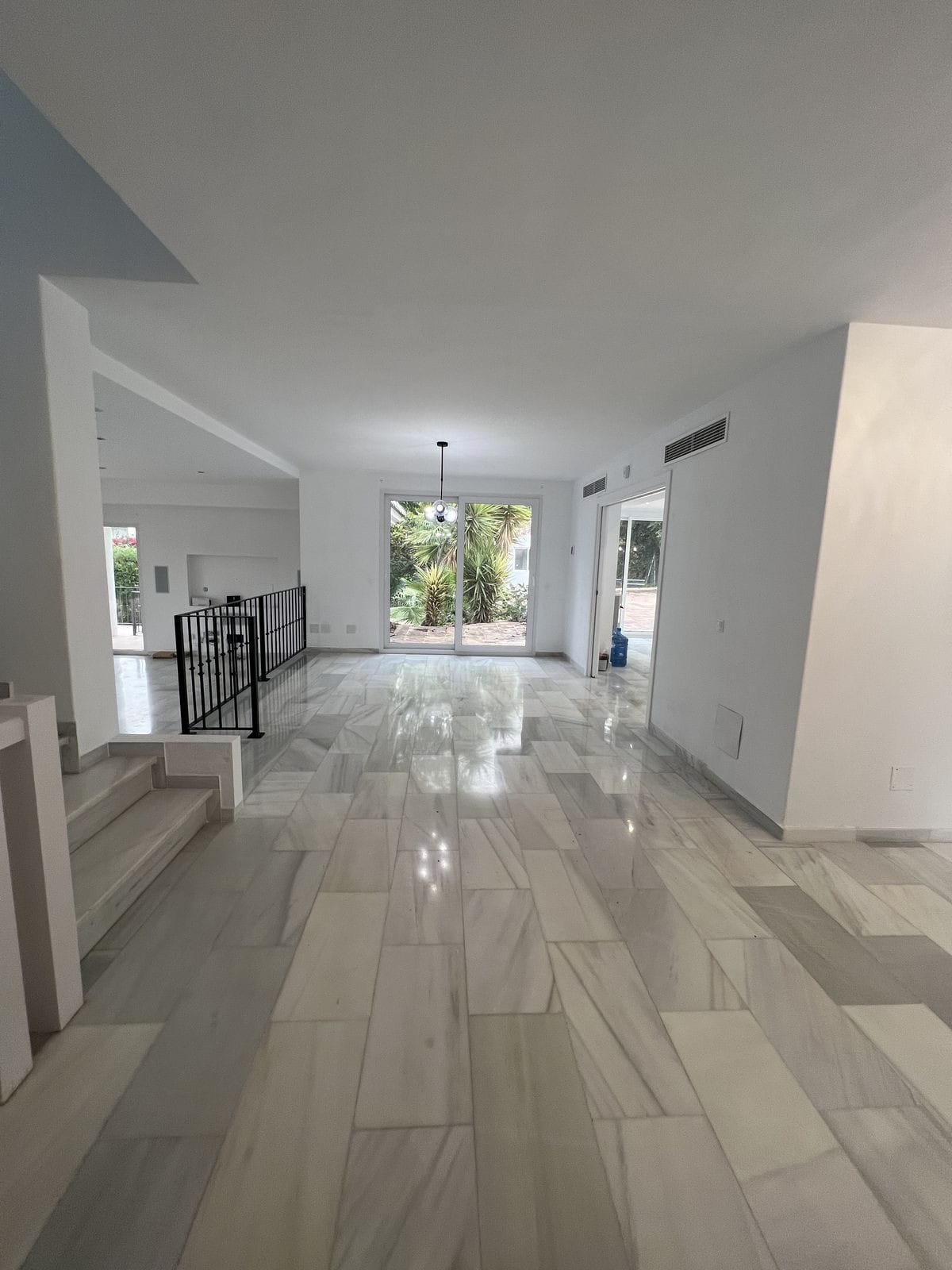 5-slaapkamerhuis in Nueva Andalucía in Nueva Andalucía - foto 3