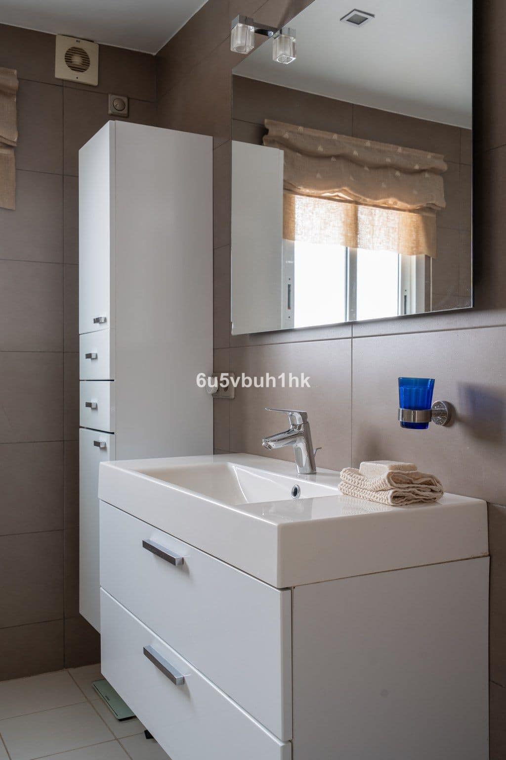 Twee-slaapkamer appartement in Nueva Andalucía in Nueva Andalucía - foto 14