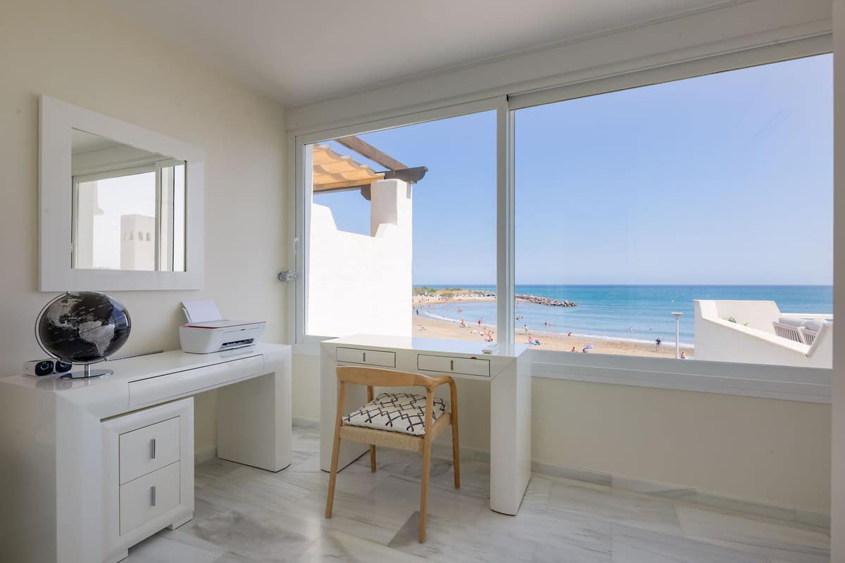 3 bedroom Apartment in Estepona in Estepona - foto 12