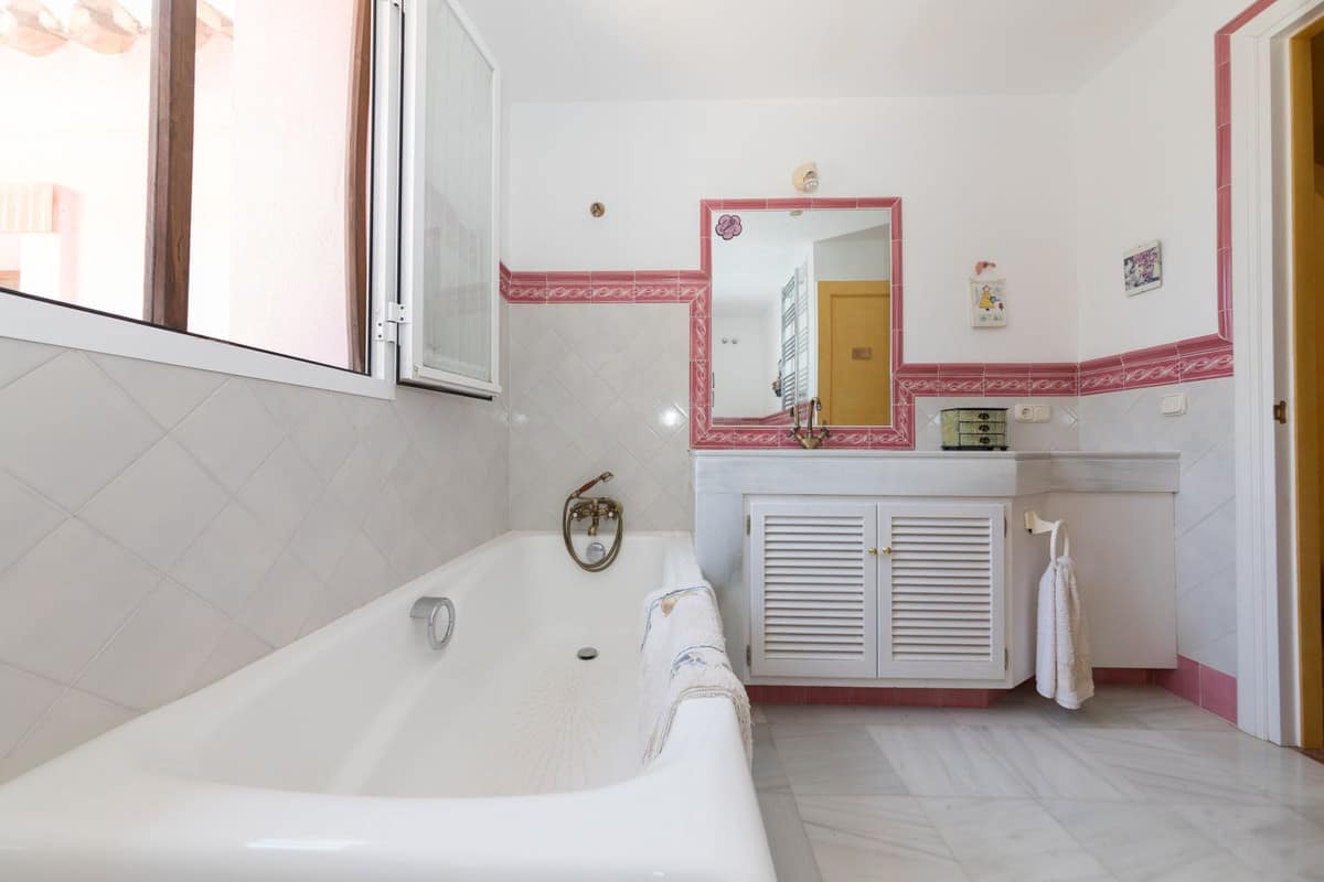 Spectaculaire 5-slaapkamer villa in Benahavís met golf- en zeezichten in Benahavís - foto 15