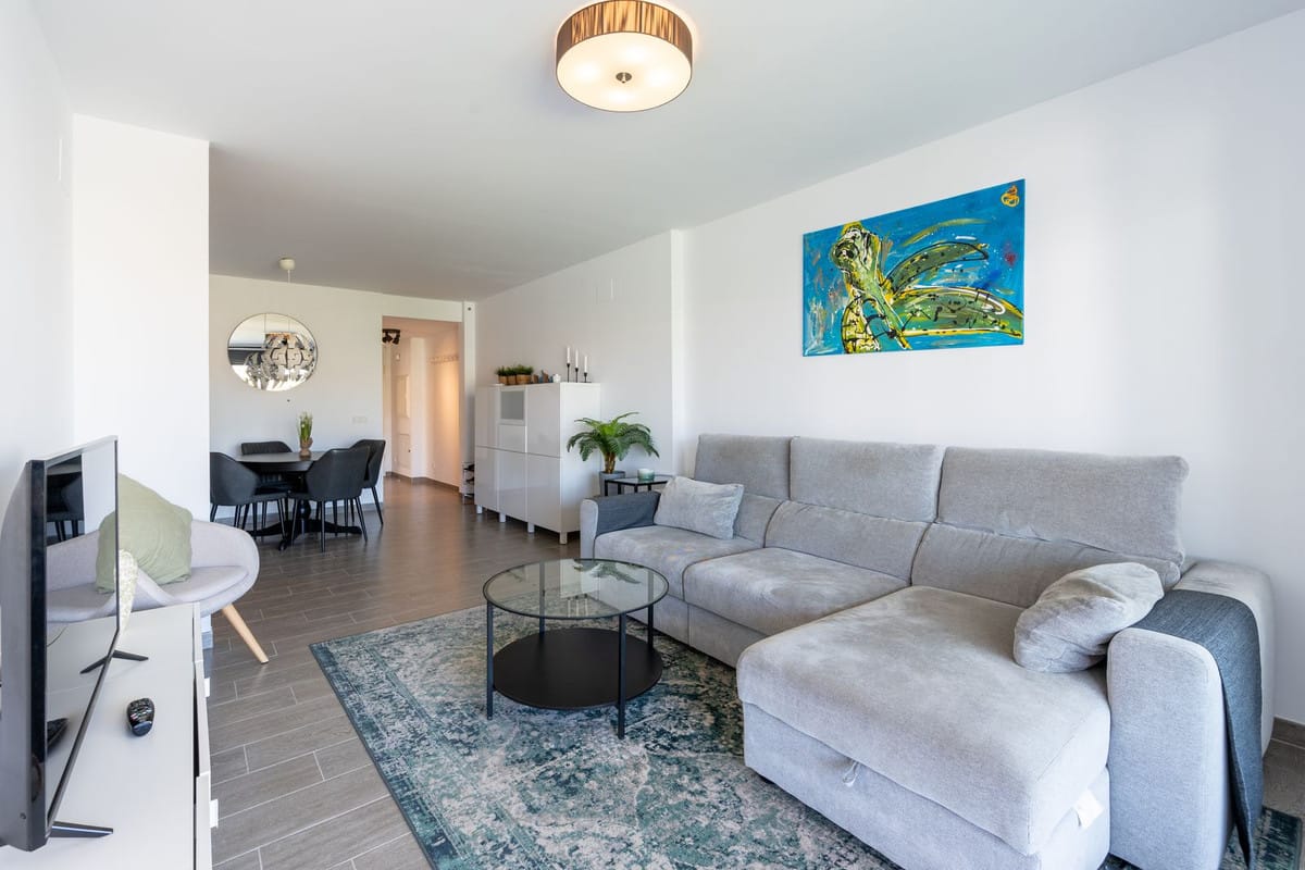 2 bedroom Apartment in La Cala De Mijas in La Cala de Mijas - foto 9