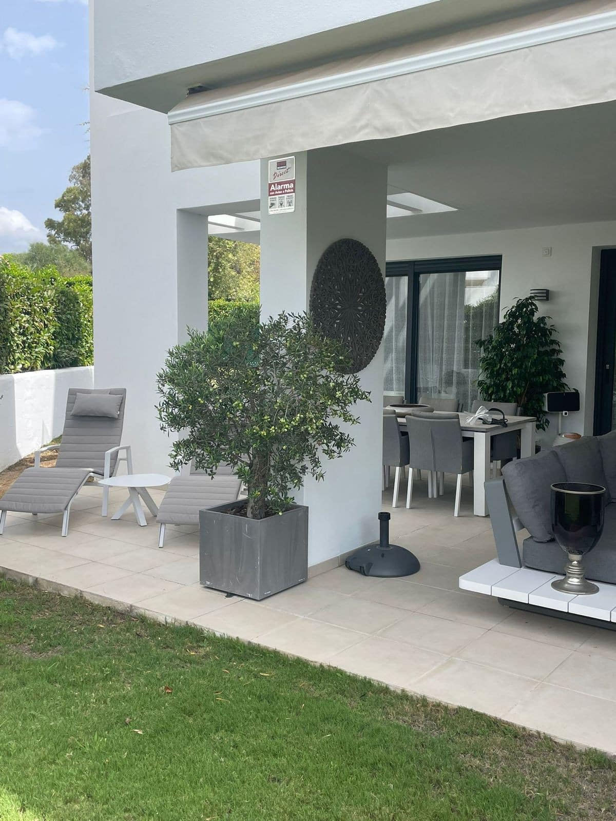 Luxe 2-slaapkamer appartement aan golf in Atalaya, Estepona in Atalaya - foto 4