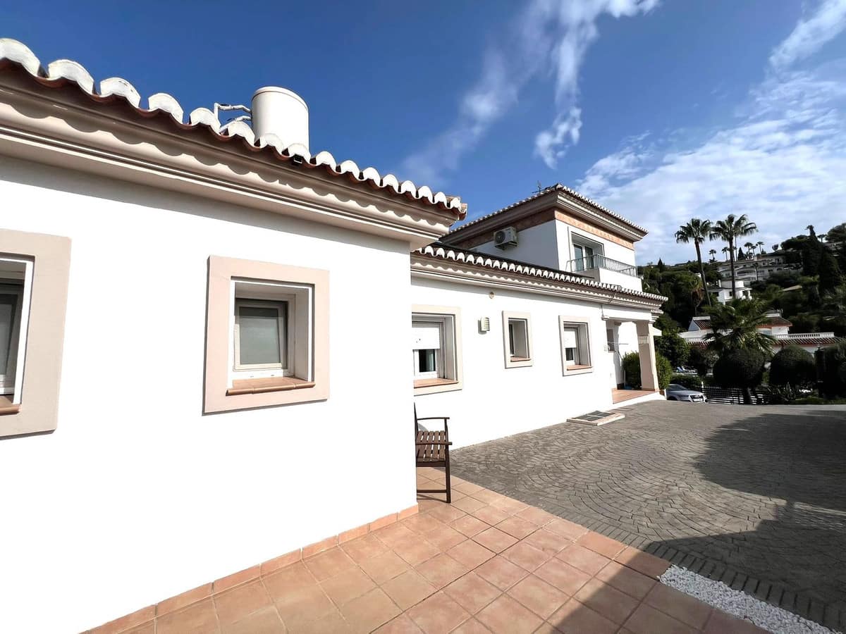 Zes-slaapkamer villa in Sierrezuela, Málaga in Sierrezuela - foto 3