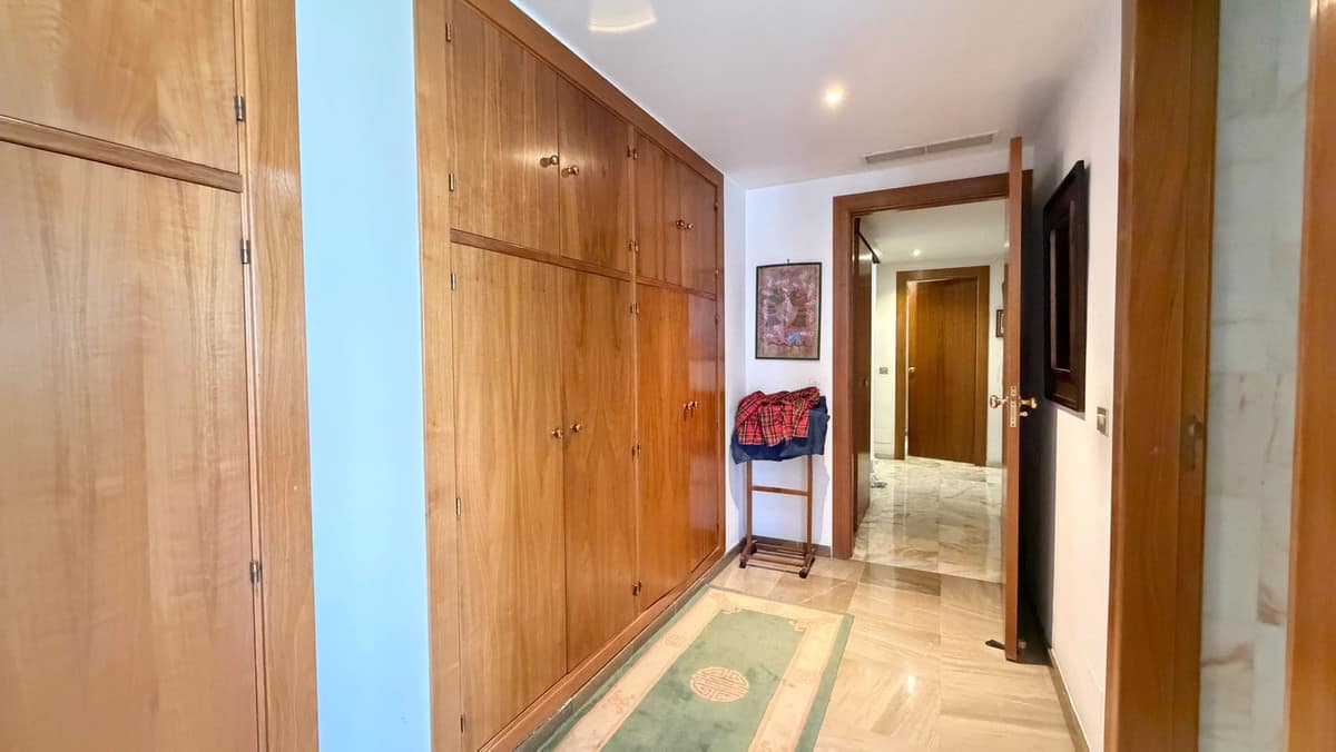 Appartement met 3 slaapkamers in Marbella in Marbella - foto 16