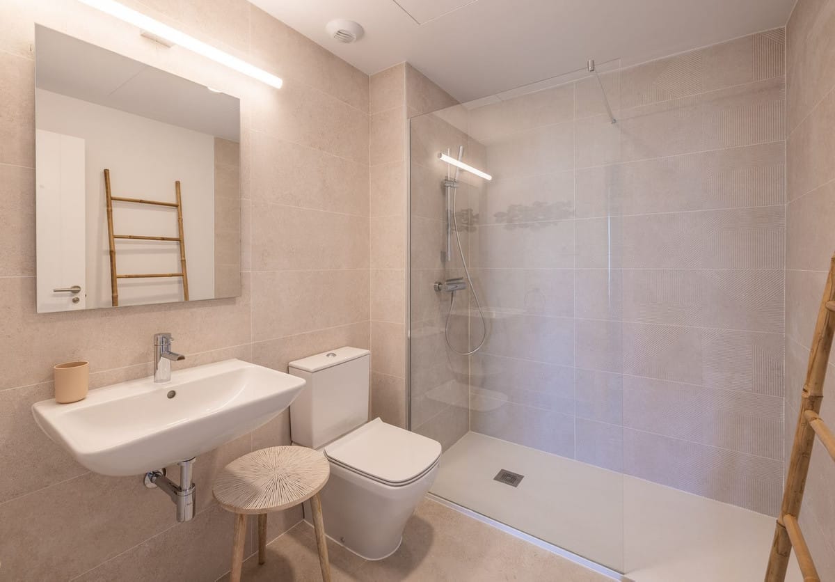 Twee-slaapkamerappartement in Las Mesas, Estepona in Estepona - foto 17