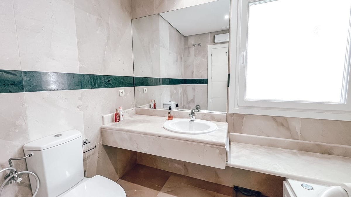 Appartement met 2 slaapkamers in Marbella in Marbella - foto 18