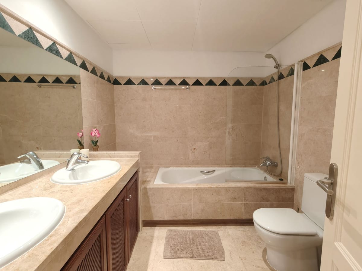 3-slaapkamer appartement in San Roque Club in San Roque Club - foto 15