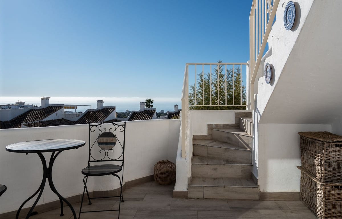 Drie-slaapkamerwoning in Calahonda met zeezicht in Calahonda - foto 15