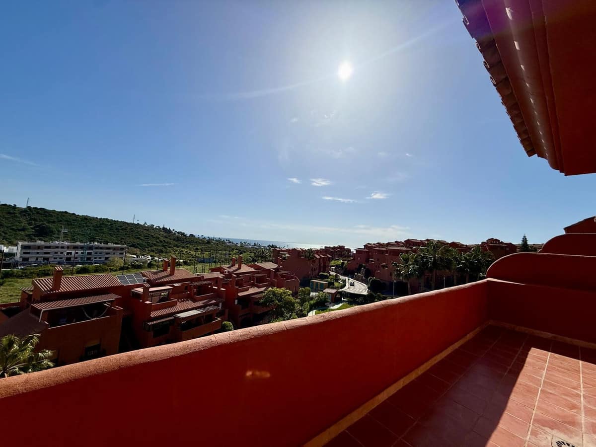 Drie-slaapkamer duplex-penthouse in Estepona in Estepona - foto 16