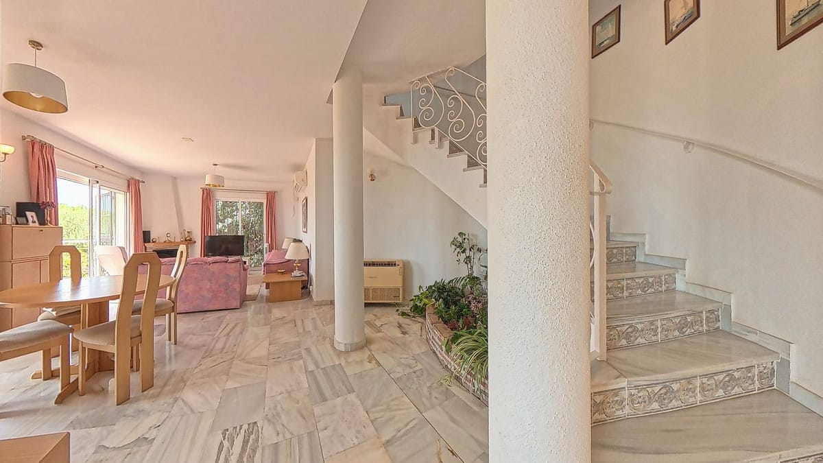 Villa met 4 slaapkamers in Valtocado in Valtocado - foto 10