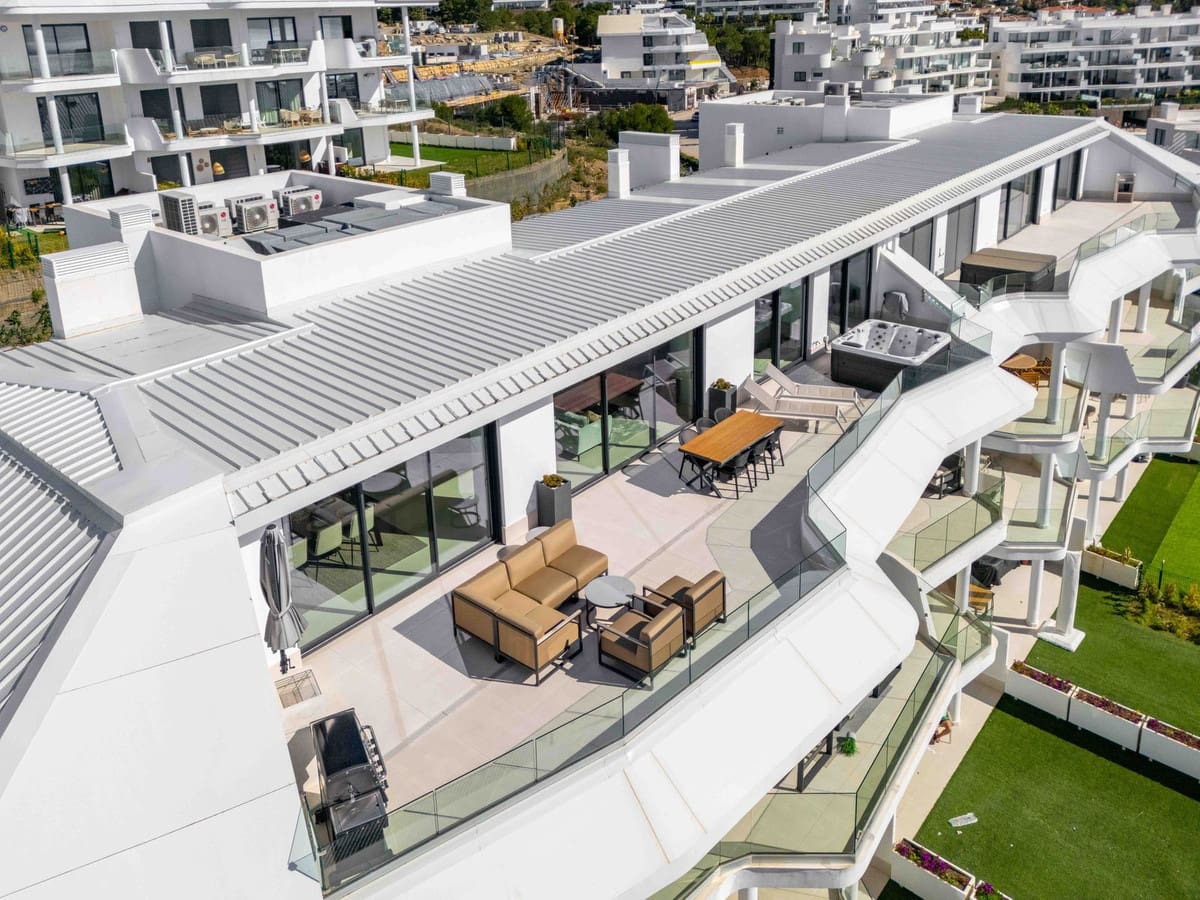 Drie slaapkamers penthouse in Fuengirola (Higuerón) met zeezicht en turnkey afwerking in Fuengirola - foto 15