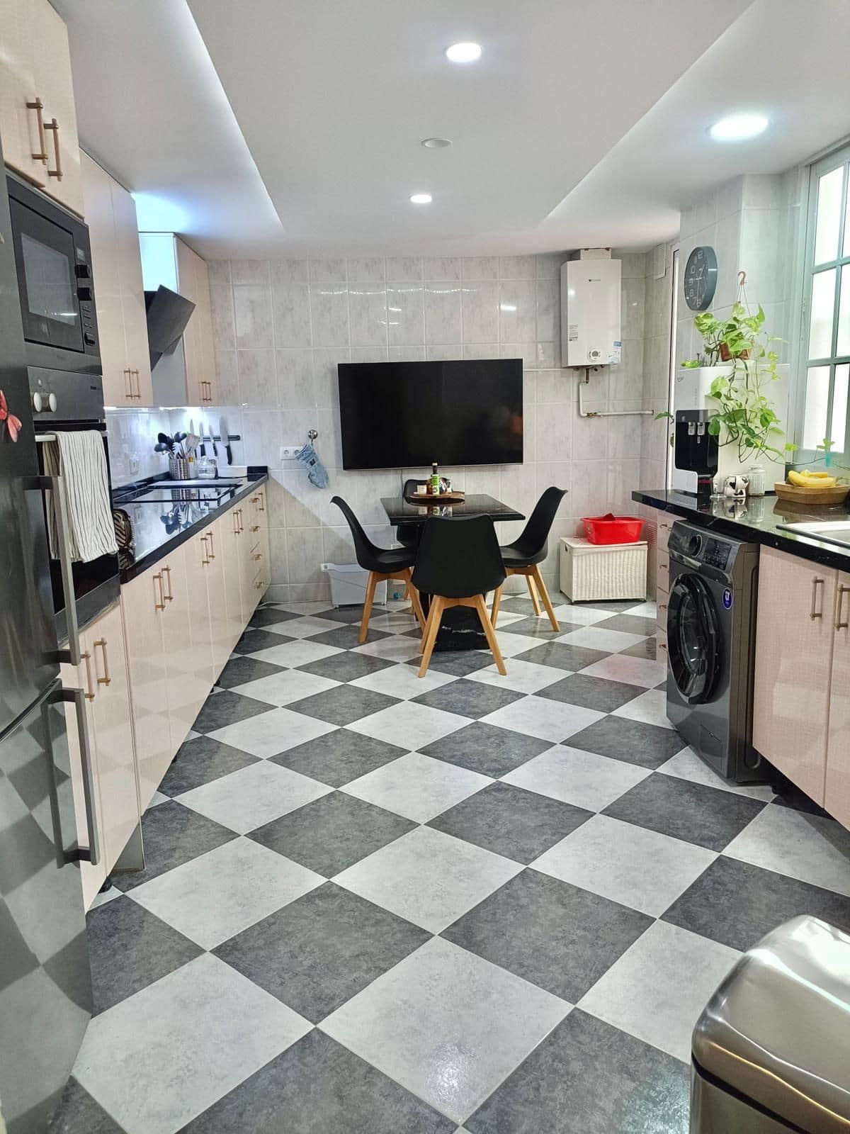 Drie-slaapkamerappartement in San Pedro de Alcántara in San Pedro de Alcántara - foto 9
