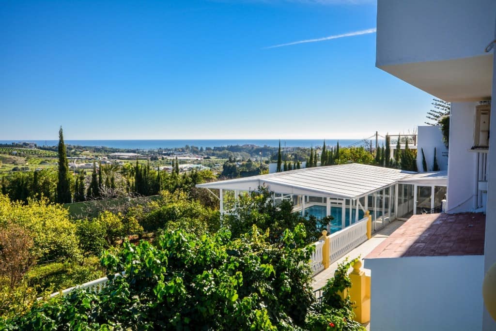 Villa met 8 slaapkamers in Estepona met zelfstandig appartement en stallen in Estepona - foto 4