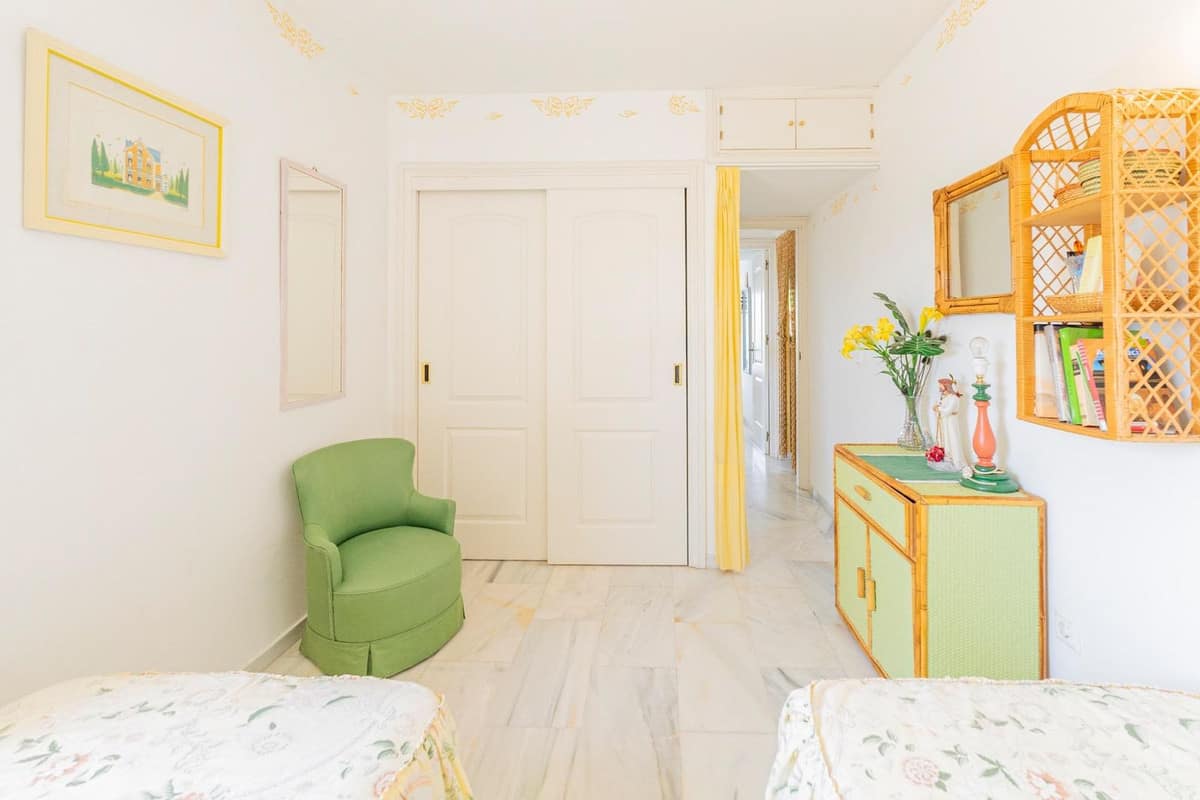 Appartement met 2 slaapkamers in Marbella in Marbella - foto 11