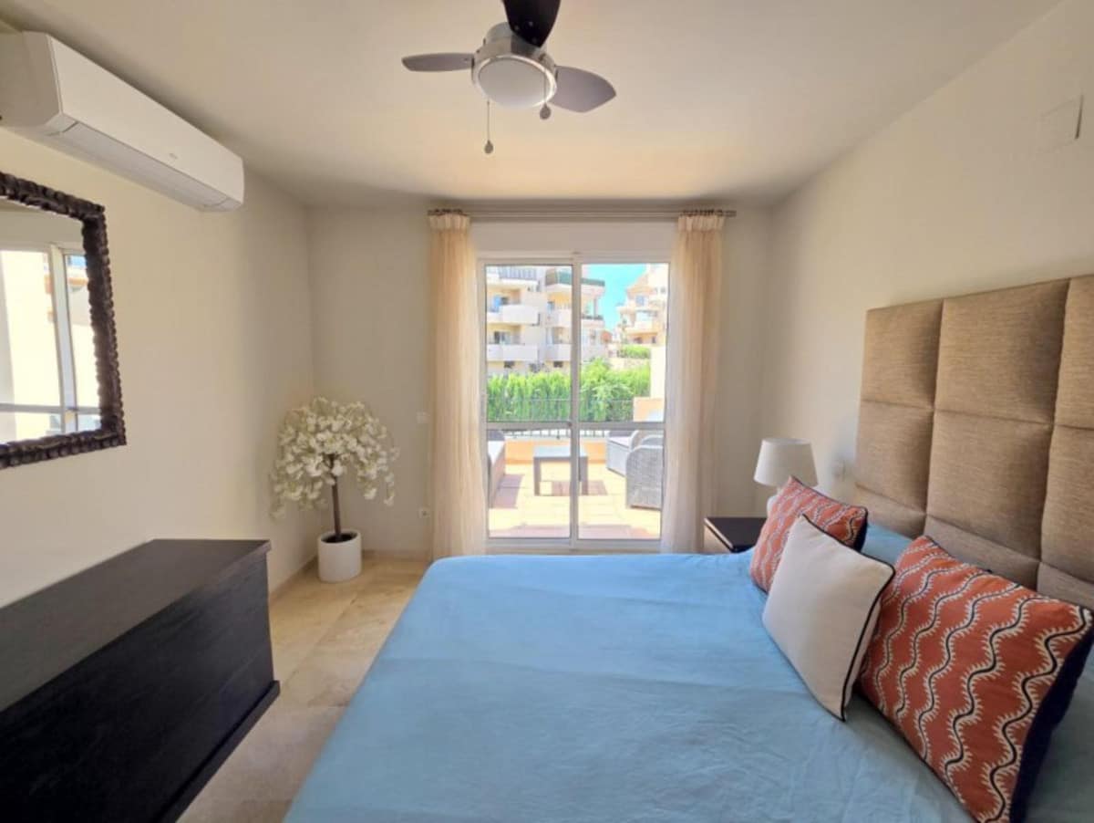 Drie-slaapkamer duplex-penthouse in La Duquesa in La Duquesa - foto 12