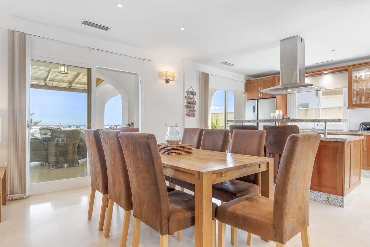 5-slaapkamer villa in Cerros del Aguila in Cerros del Aguila - foto 10