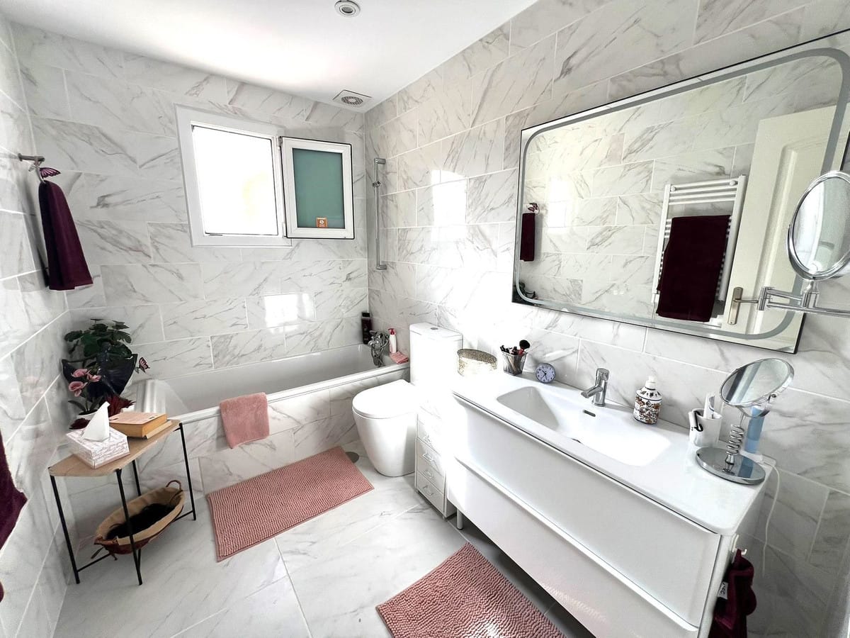 Zes-slaapkamer villa in Sierrezuela, Málaga in Sierrezuela - foto 18