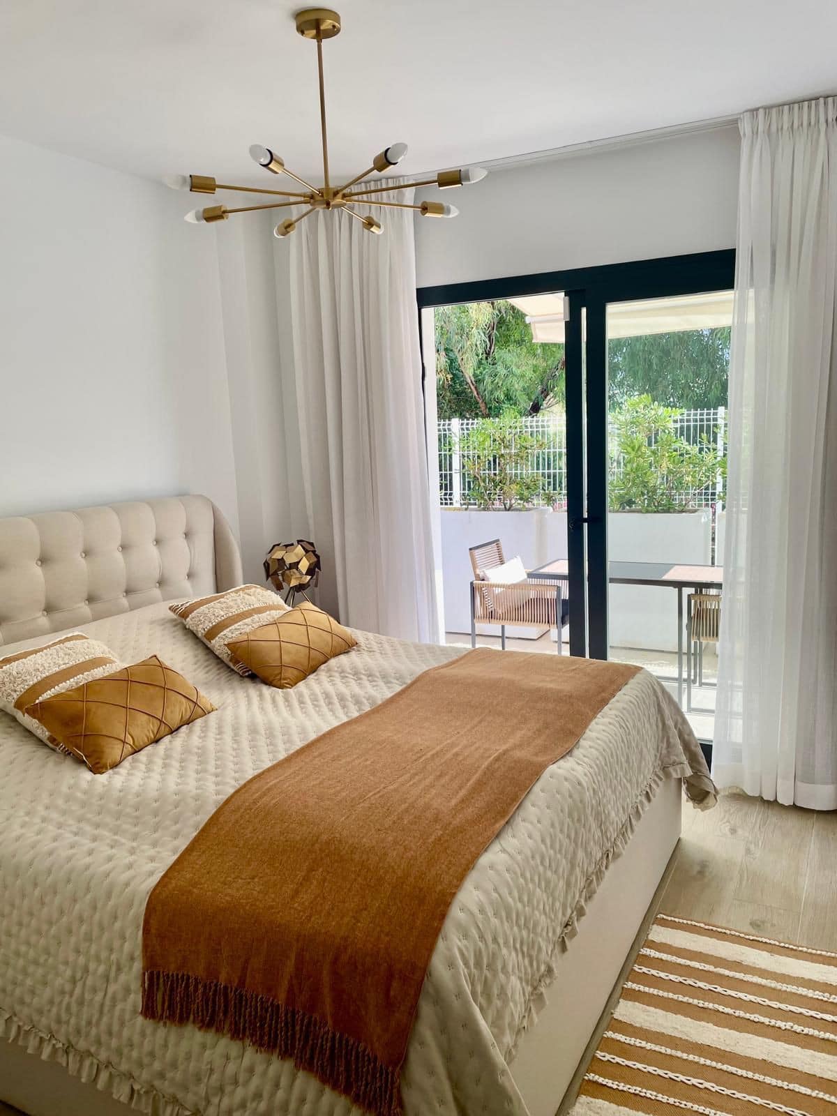 Begane grond hoekappartement met 2 slaapkamers in Estepona in Estepona - foto 9