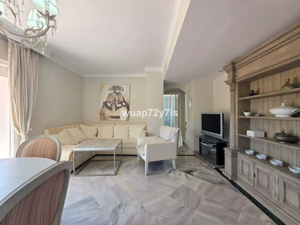 2 bedroom Apartment in Nueva Andalucía in Nueva Andalucía - foto 4