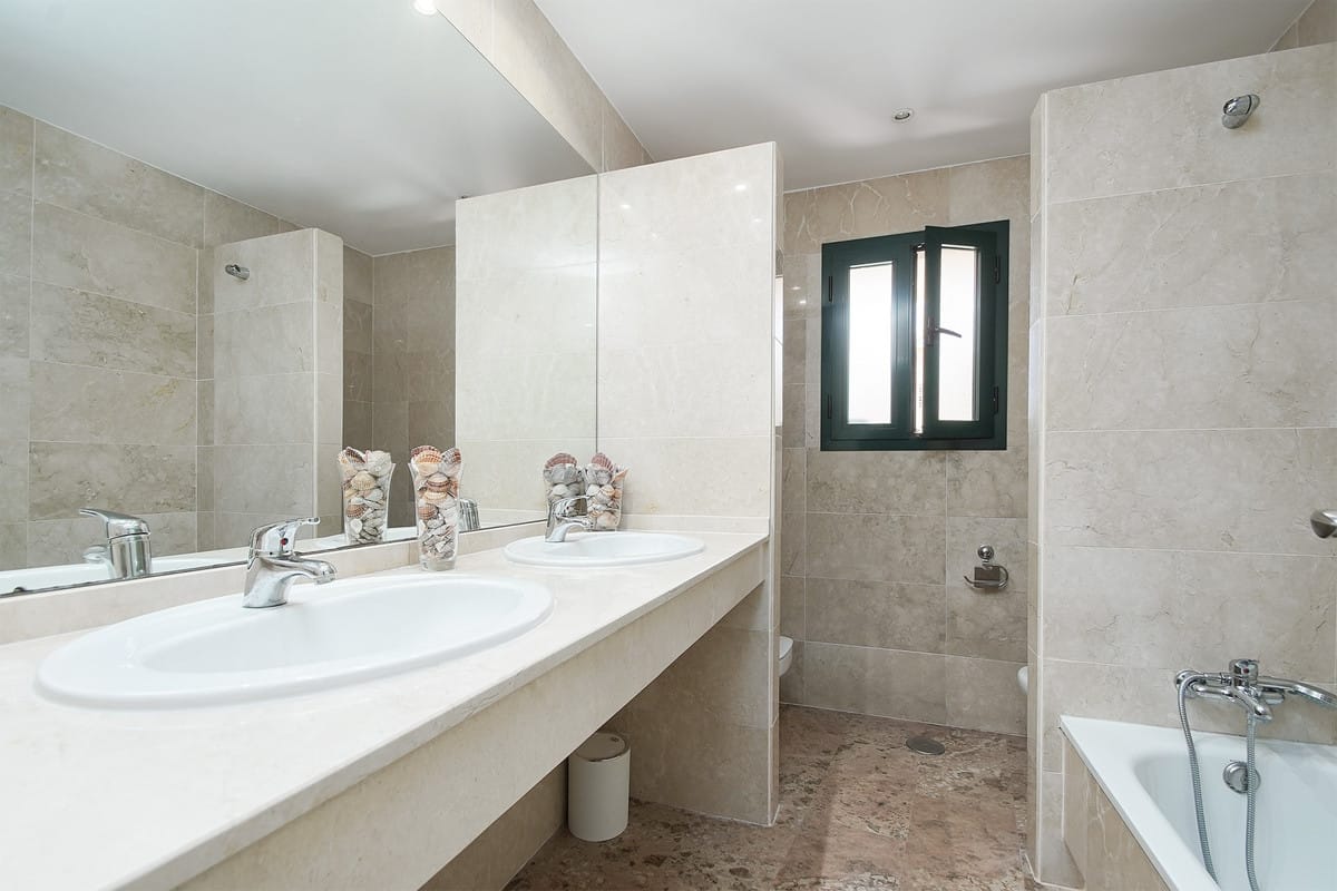 Drie-slaapkamer appartement in San Pedro de Alcántara in San Pedro de Alcántara - foto 18
