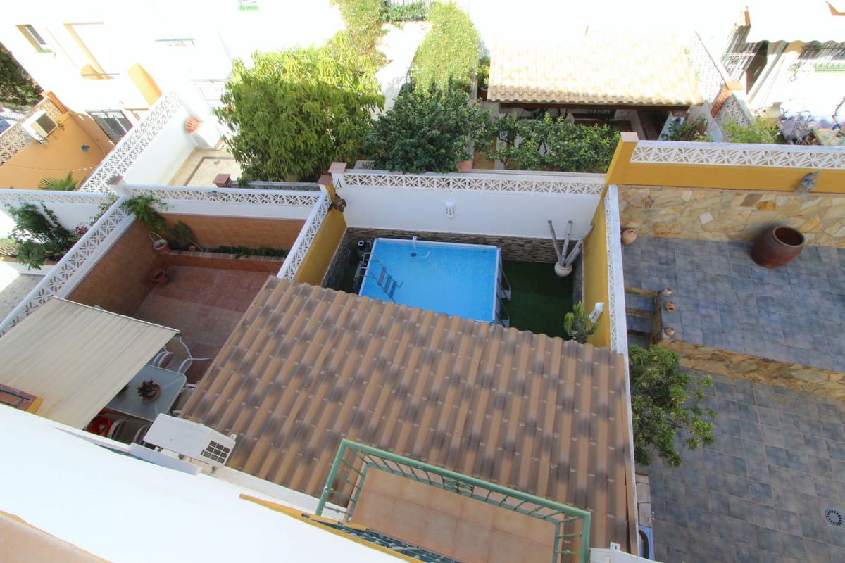 5-slaapkamer stadswoning in Marbella met onafhankelijk studio-appartement in Marbella - foto 20