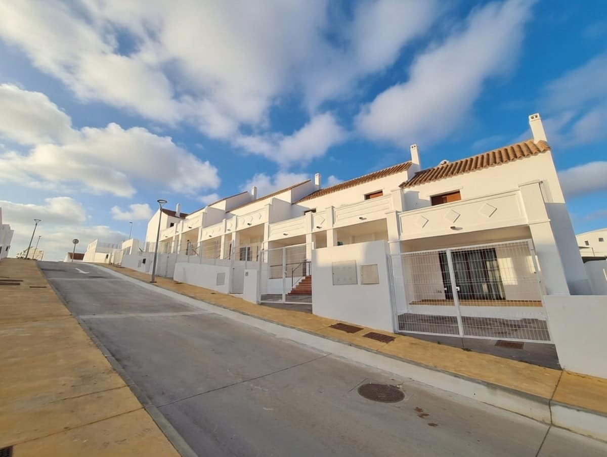 Drie-slaapkamerwoning in Doña Julia in Doña Julia - foto 4