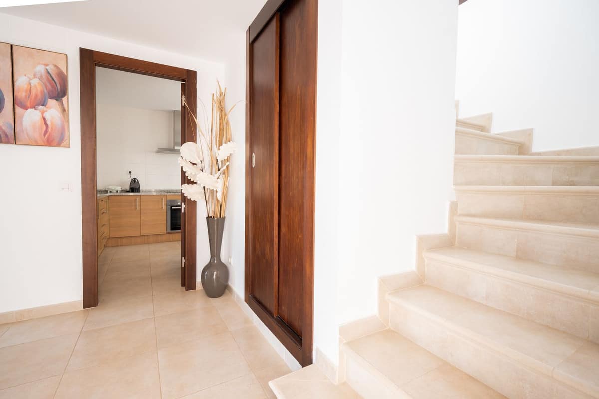 Duplex-penthouse met 2 slaapkamers in Altos de Los Monteros in Altos de los Monteros - foto 16