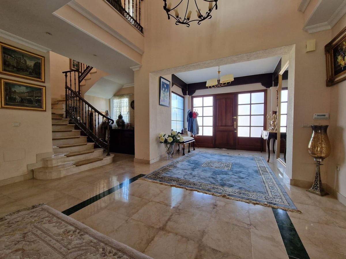 Unieke villa met privé-tennisbaan in Guadalmina Baja in Guadalmina Baja - foto 13