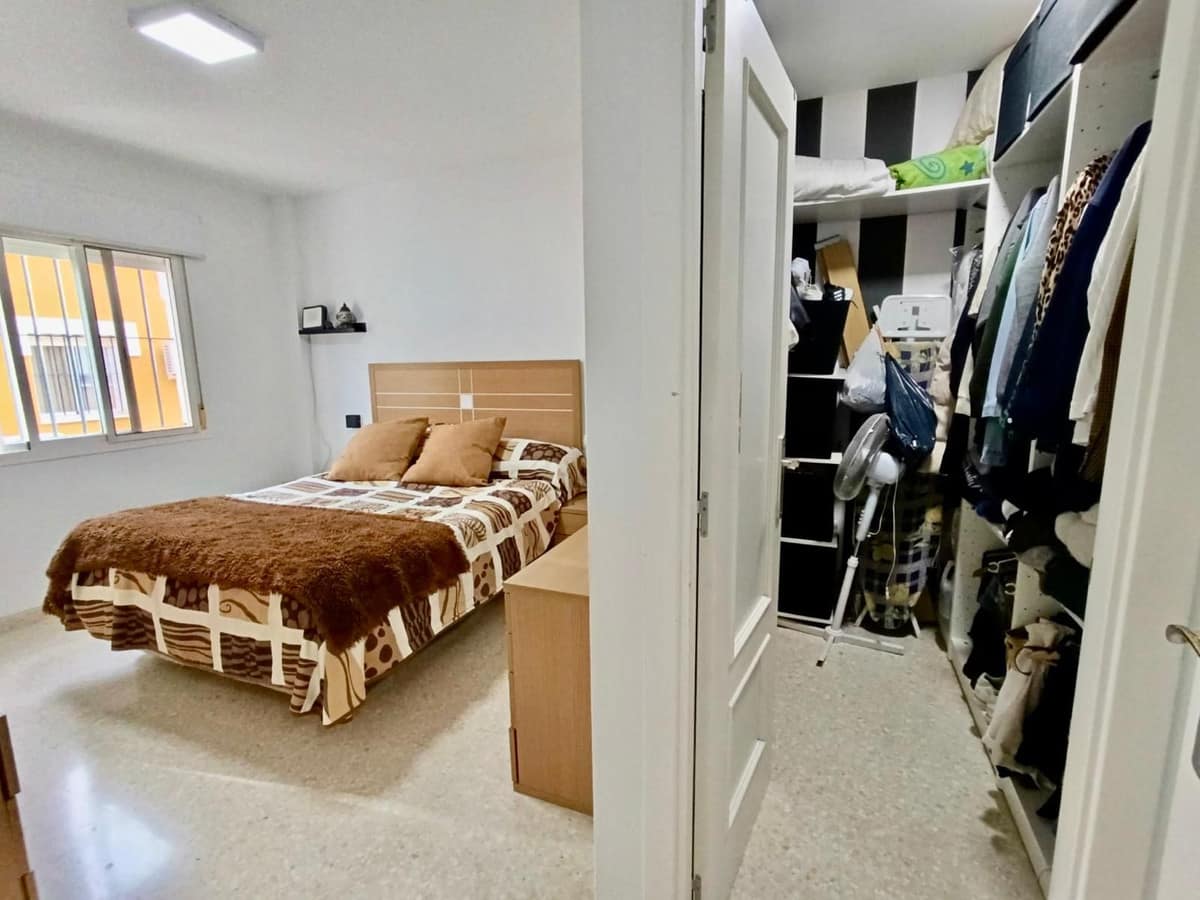 4-slaapkamerwoning in Alhaurín de la Torre in Alhaurín de la Torre - foto 17