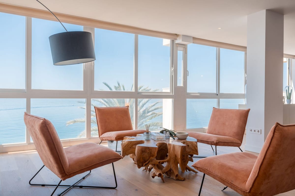 Luxe 4-slaapkamer appartement met zeezicht in Marbella Centrum in Marbella - foto 3