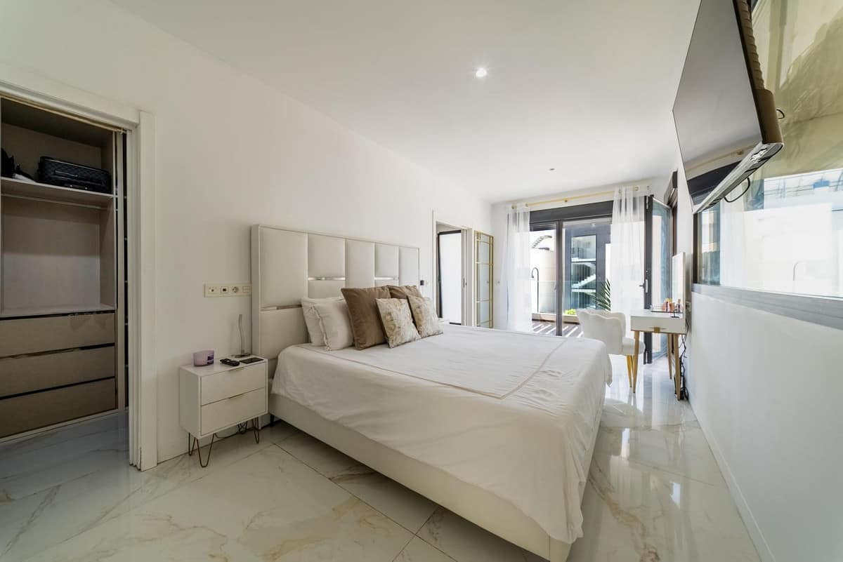 4-slaapkamer elegante stadswoning in La Cala de Mijas in La Cala de Mijas - foto 17