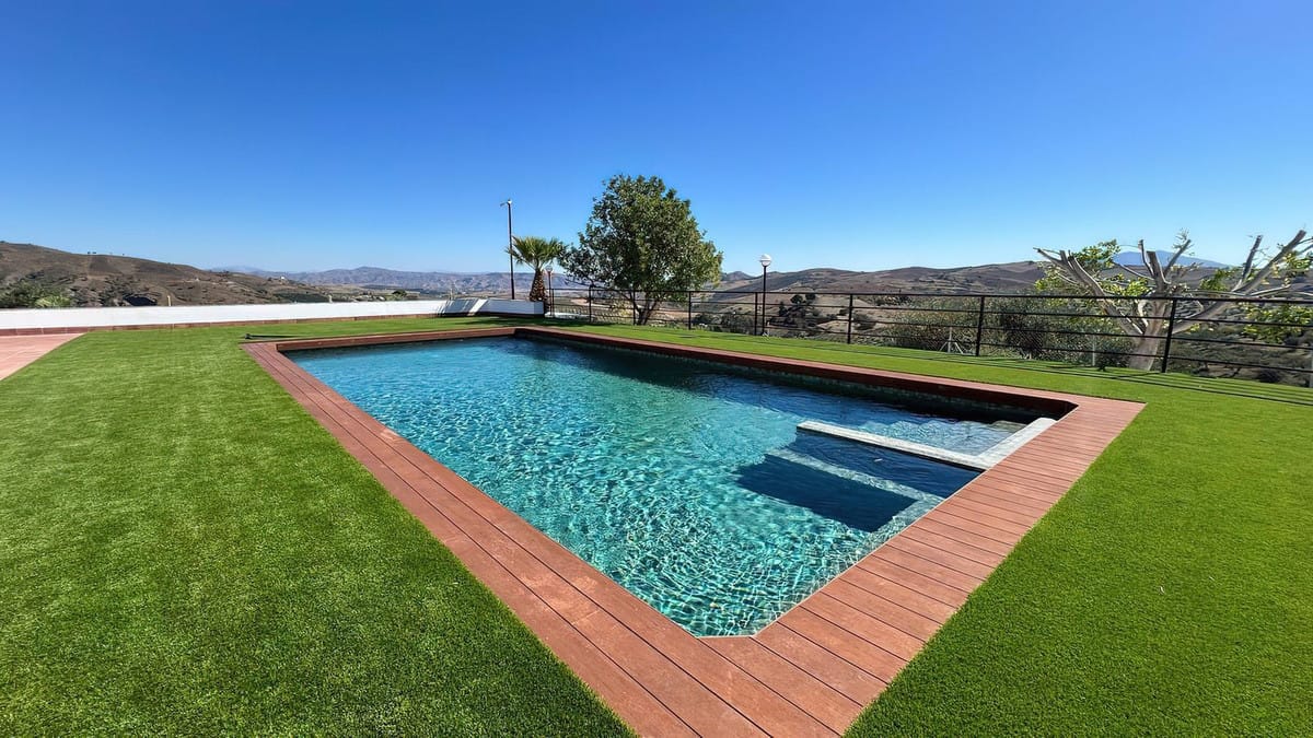 6 bedroom House in Casarabonela in Casarabonela - foto 3