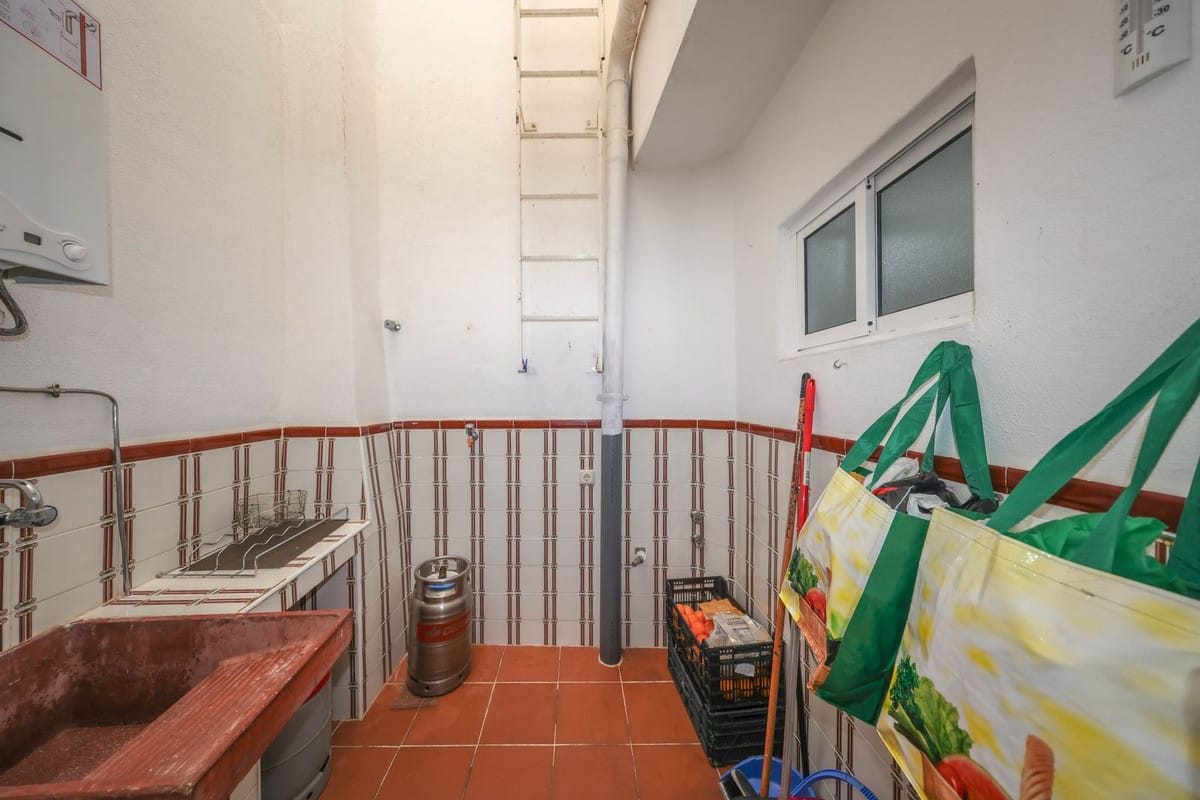 4-slaapkamer stadswoning in Tolox in Tolox - foto 11