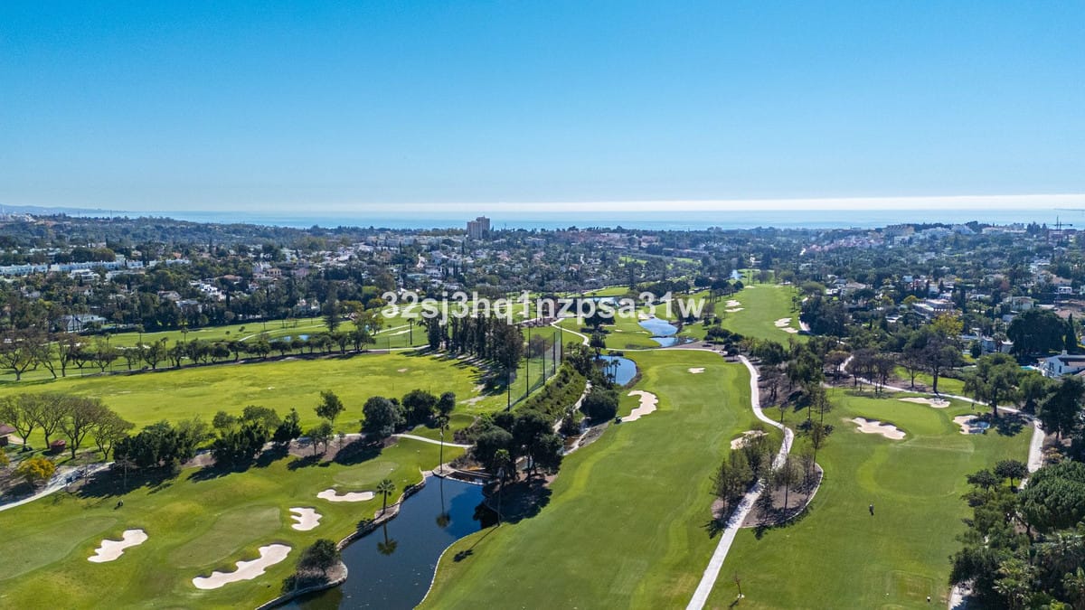 Penthouse met drie slaapkamers in Nueva Andalucía, Marbella Golfvallei in Nueva Andalucía - foto 19