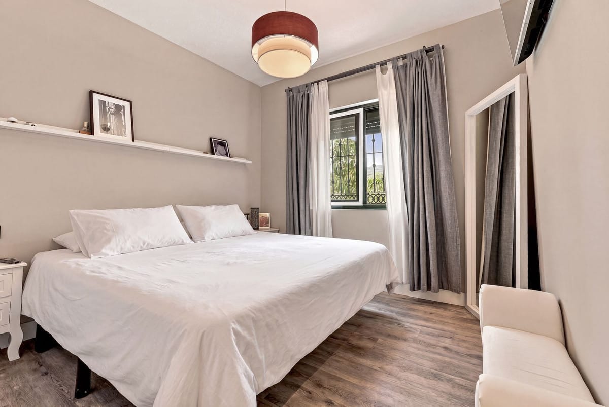 Exclusief gerenoveerd appartement met 3 slaapkamers in Elviria – Santa María in Elviria - foto 14
