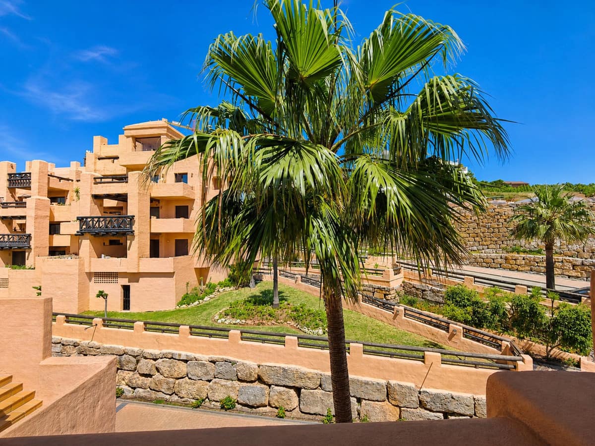Spectaculair penthouse met zee- en golfbaanuitzicht in San Luis de Sabinillas in San Luis de Sabinillas - foto 17