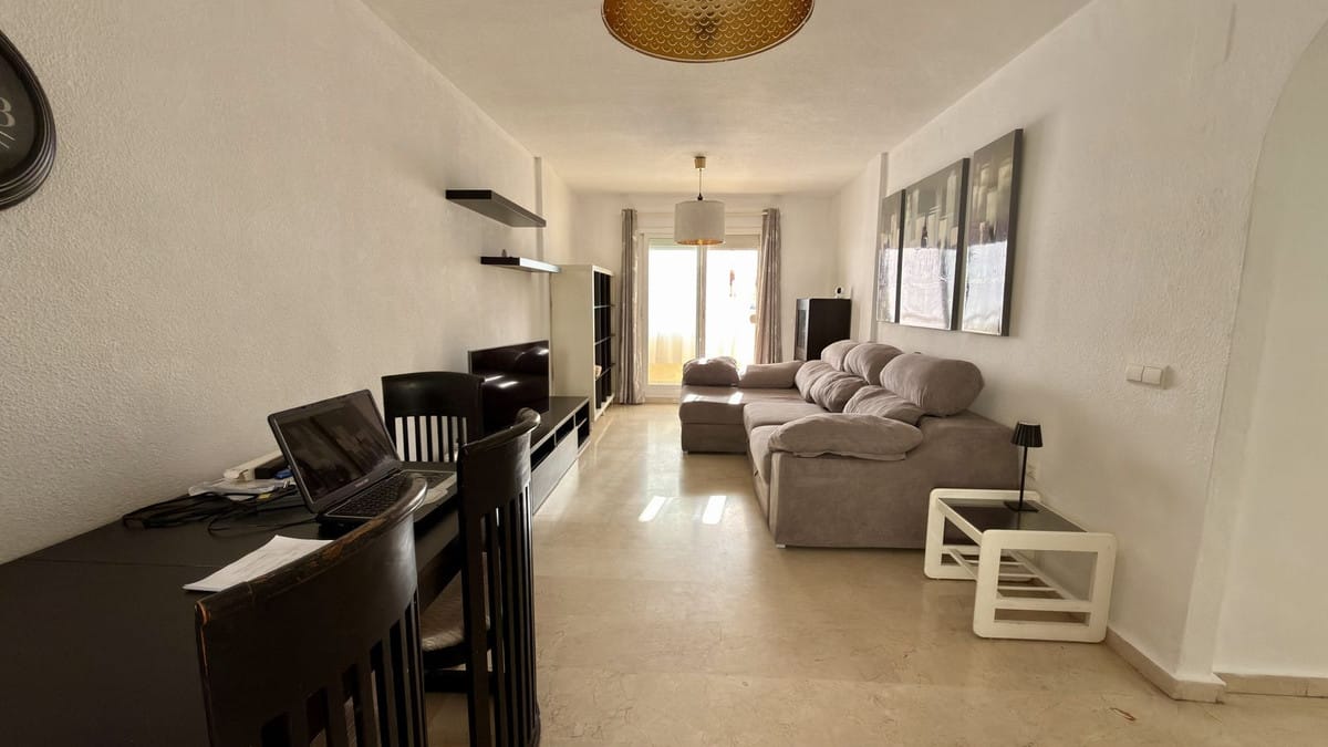 2 bedroom Apartment in Torrequebrada in Torrequebrada - foto 5