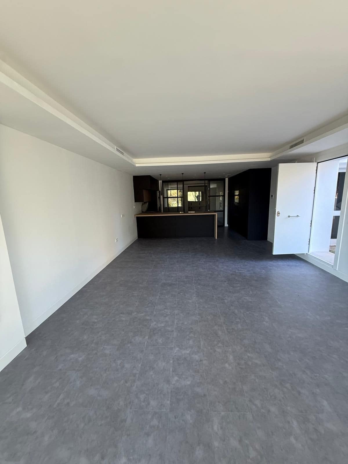 Appartement met 1 slaapkamer in Nueva Andalucía in Nueva Andalucía - foto 2