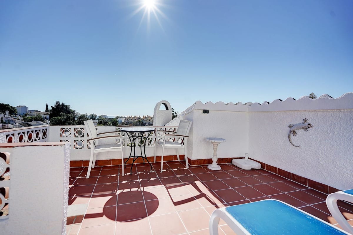 Volledig gerenoveerde bungalow met 2 slaapkamers in Calahonda in Calahonda - foto 15