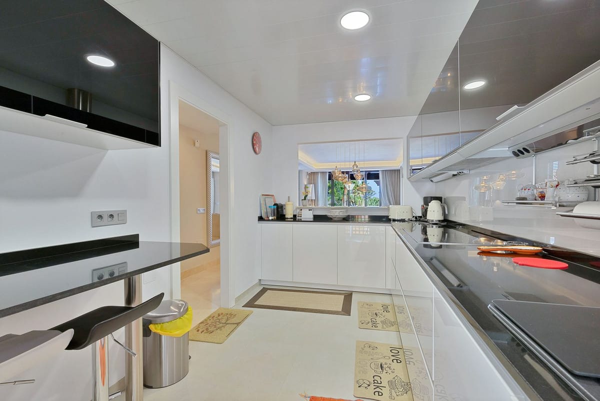 3-slaapkamer duplex-penthouse aan zee in San Pedro de Alcántara in San Pedro de Alcántara - foto 11