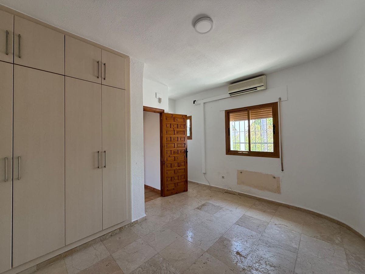 2 bedroom House in Marbesa in Marbesa - foto 9