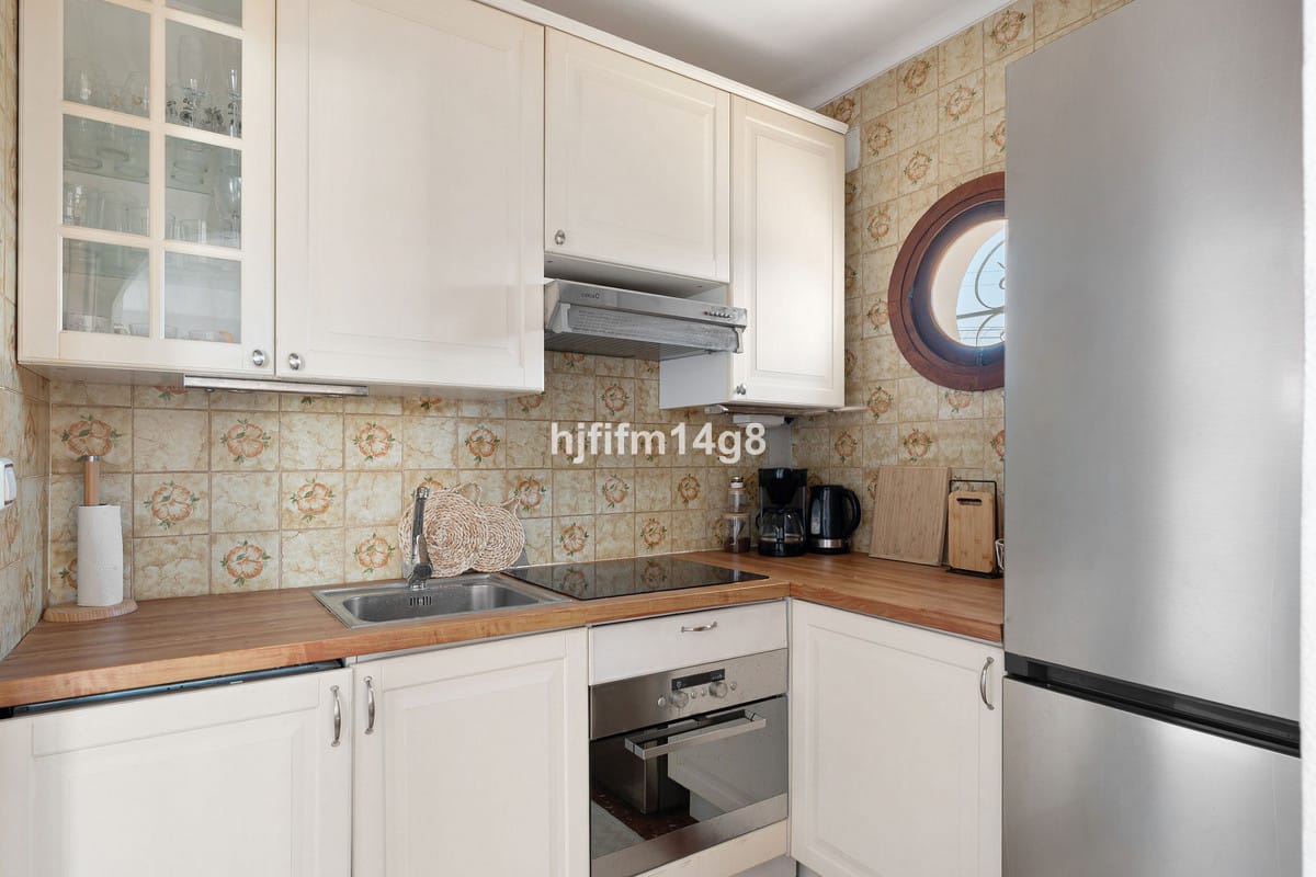 4-slaapkamer villa in La Campana, Nueva Andalucía in La Campana - foto 11