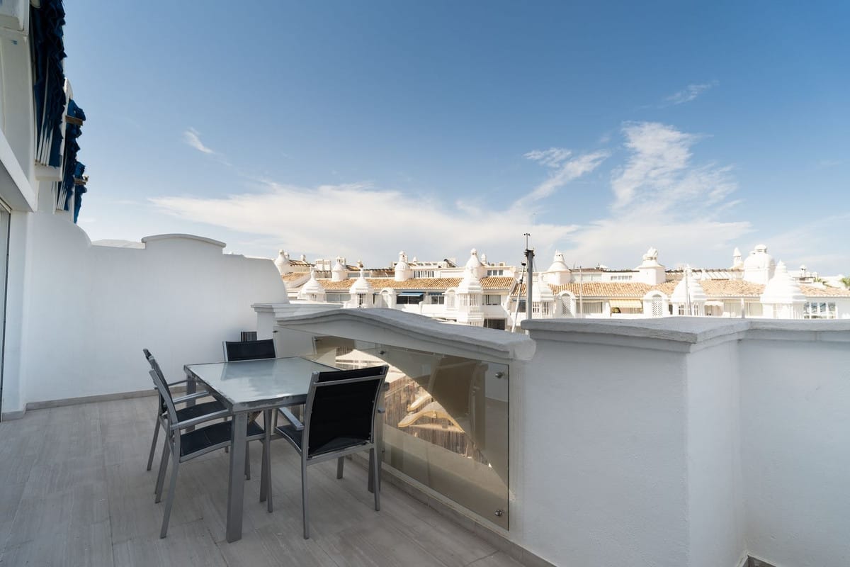 Drie slaapkamers penthouse duplex met zeldzaam potentieel op Puerto Marina, Benalmádena Costa in Benalmadena Costa - foto 7