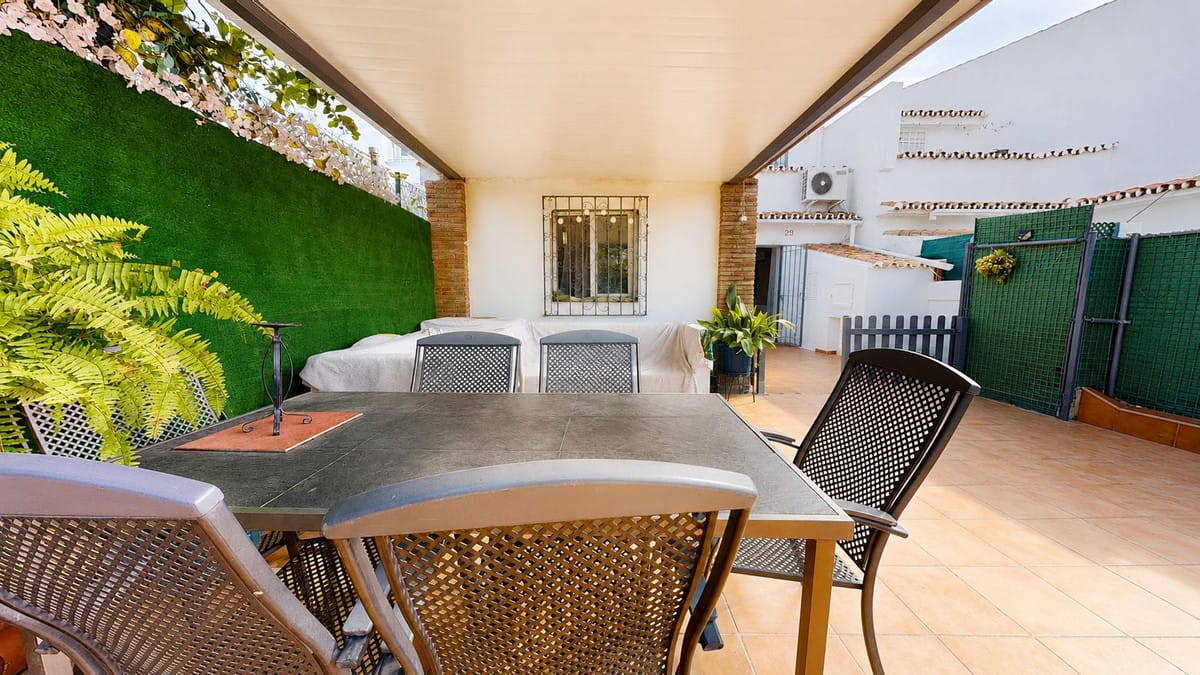 Drie-slaapkamer stadswoning in Estepona in Estepona - foto 3