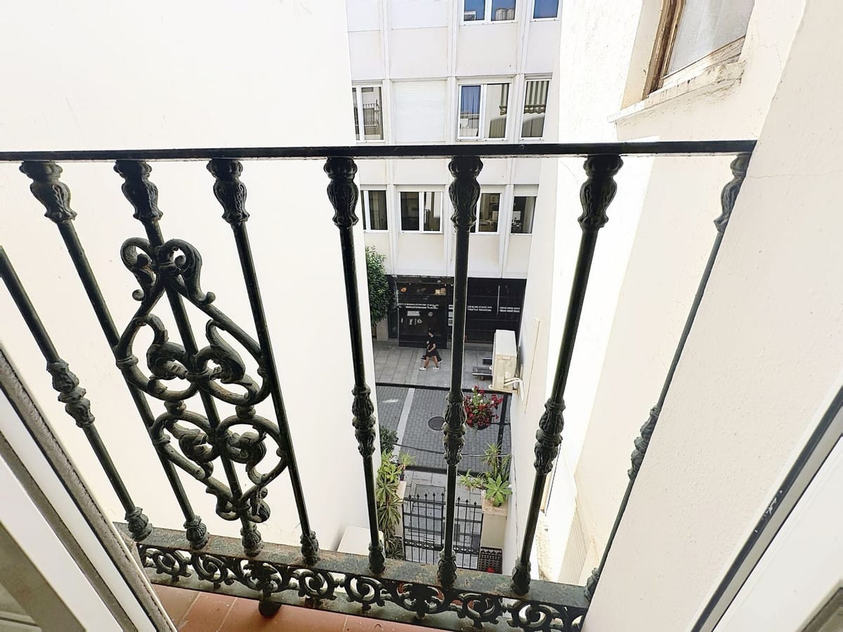 Drie-slaapkamerappartement in Estepona in Estepona - foto 13