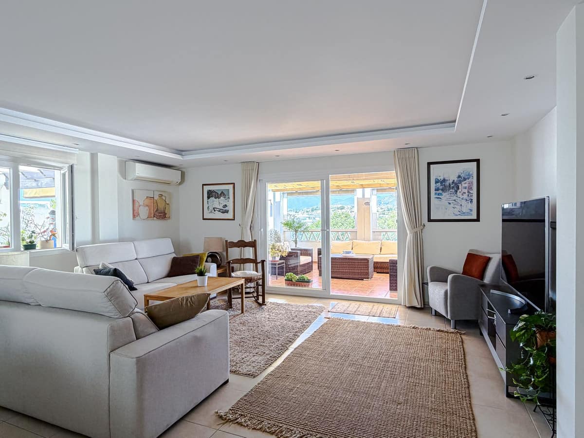Drie-slaapkamerpenthouse in La Campana, Nueva Andalucía in La Campana - foto 3