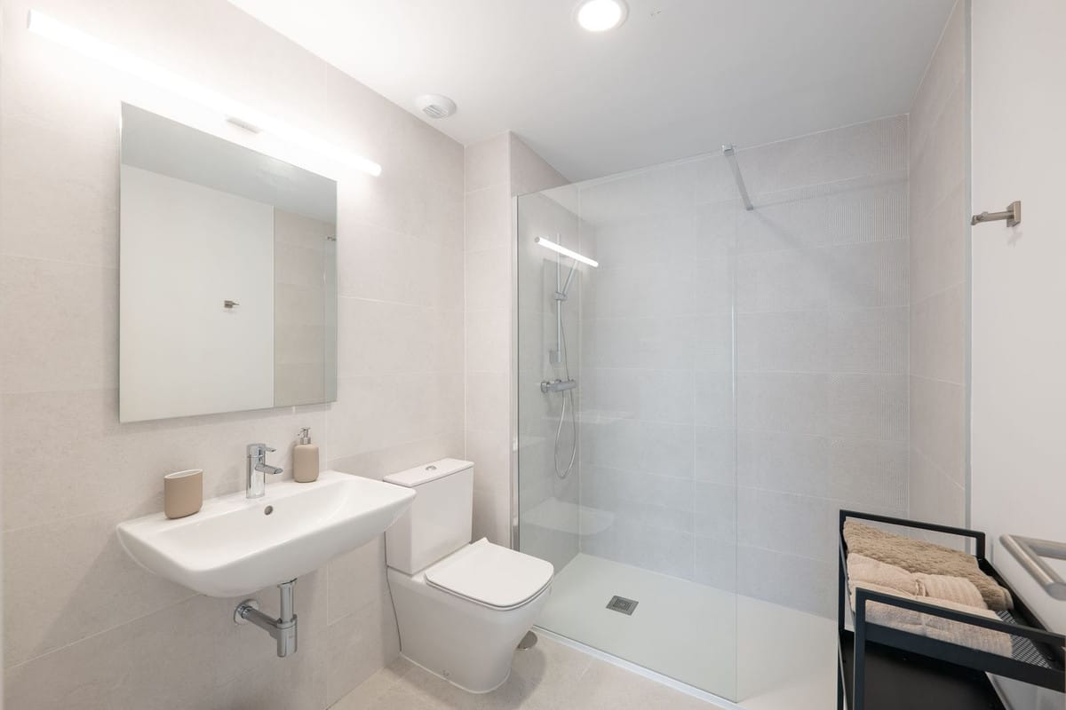 Estepona: 2-slaapkamer appartement, 93 m², directe verkoop in Estepona - foto 10